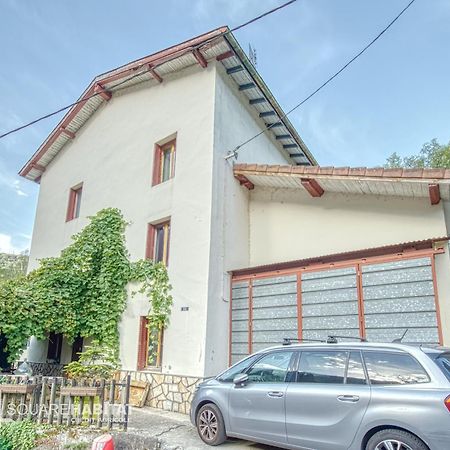 Laura Happy Guest House Tenay Exterior foto